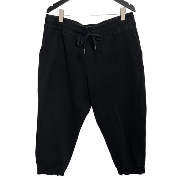 Lululemon Scuba High-Rise Cropped Jogger Sweatpants Women's Size 18 Plus Size - Picture 1 of 9